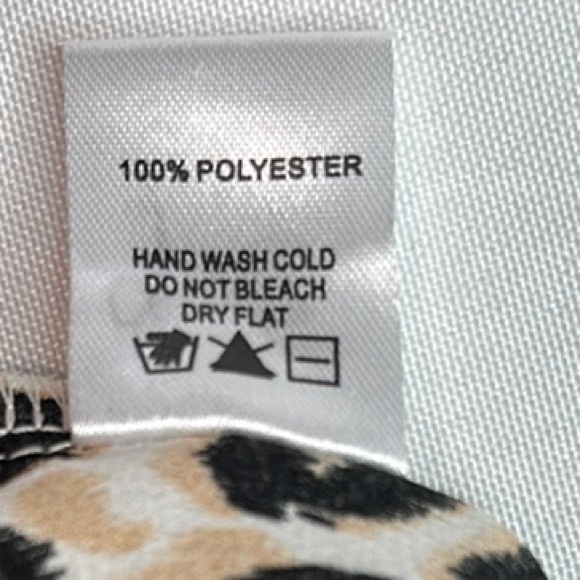 Leopard Print Matching Set – Size L Only - Picture 8 of 10